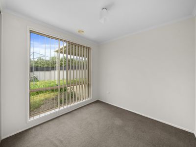 8 Kennedy Court, Seymour