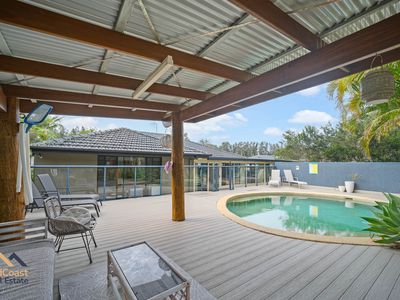 4 Meers Drive, Black Head