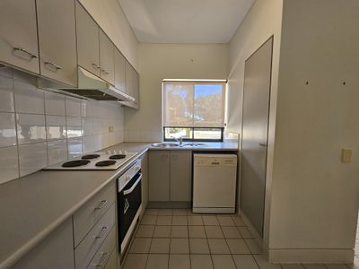 Cascade Condominiums / 1404 Kunapipi Road, Laguna Quays
