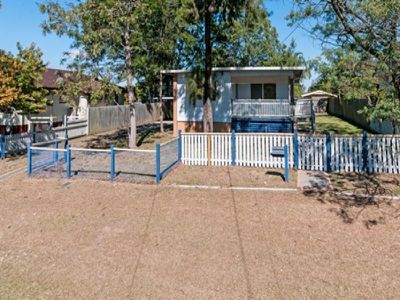 16 Neilson Cres, Riverview