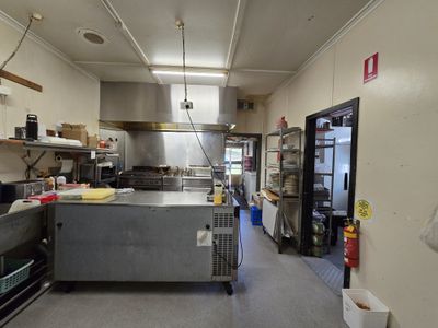 25 English Street, Malanda