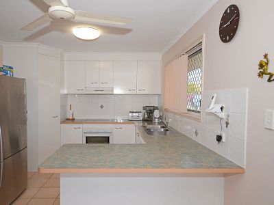 37 Cromdale Court, Kawungan