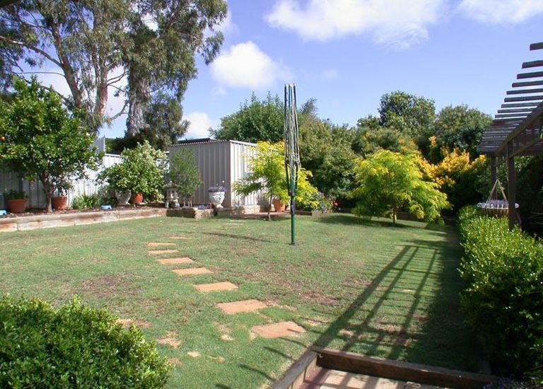 10 Insley Court, Trott Park