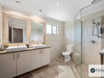 10 Amarina Avenue, Mooloolaba