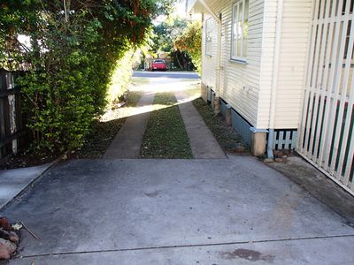 13 Saxelby Street, East Ipswich