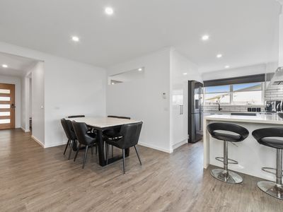 51 Pembroke Drive, Somerville