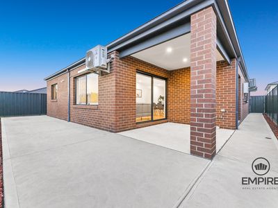 9 Pecan Gr, Clyde North