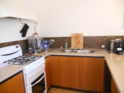 1 / 4 Lake Terrace West , Mount Gambier