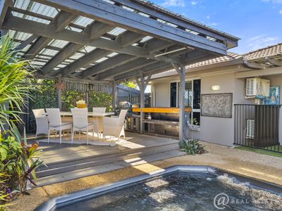1 Nicole Place, Taroomball