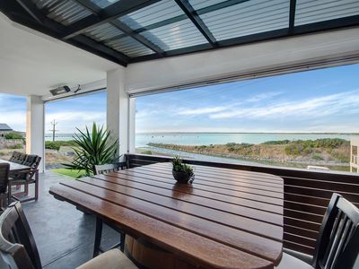 7 Bridges Drive, Southend