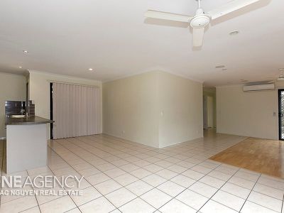 19 Budawang St, Parkinson