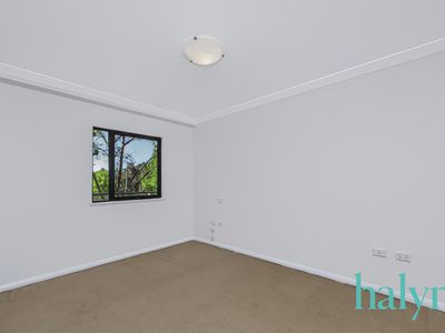 105 / 126 Mounts Bay Road, Perth