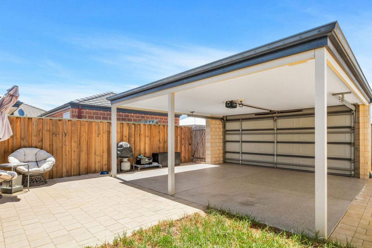 45 Interlaken Loop, Ellenbrook