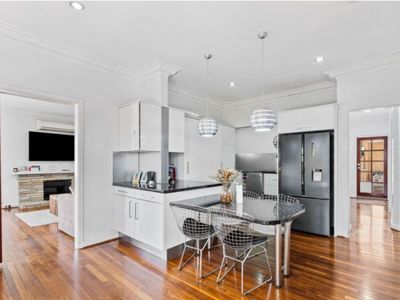 13 Hope Road, Ardross