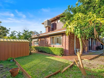 2 Desford Close, Shelley