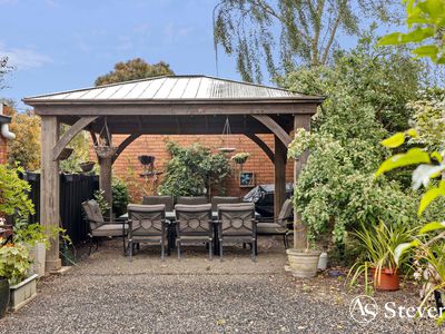 11 Coleraine Drive, Romsey