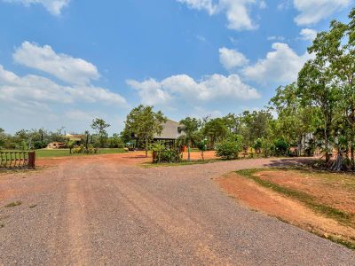 105 Cox Peninsula Road, Berry Springs