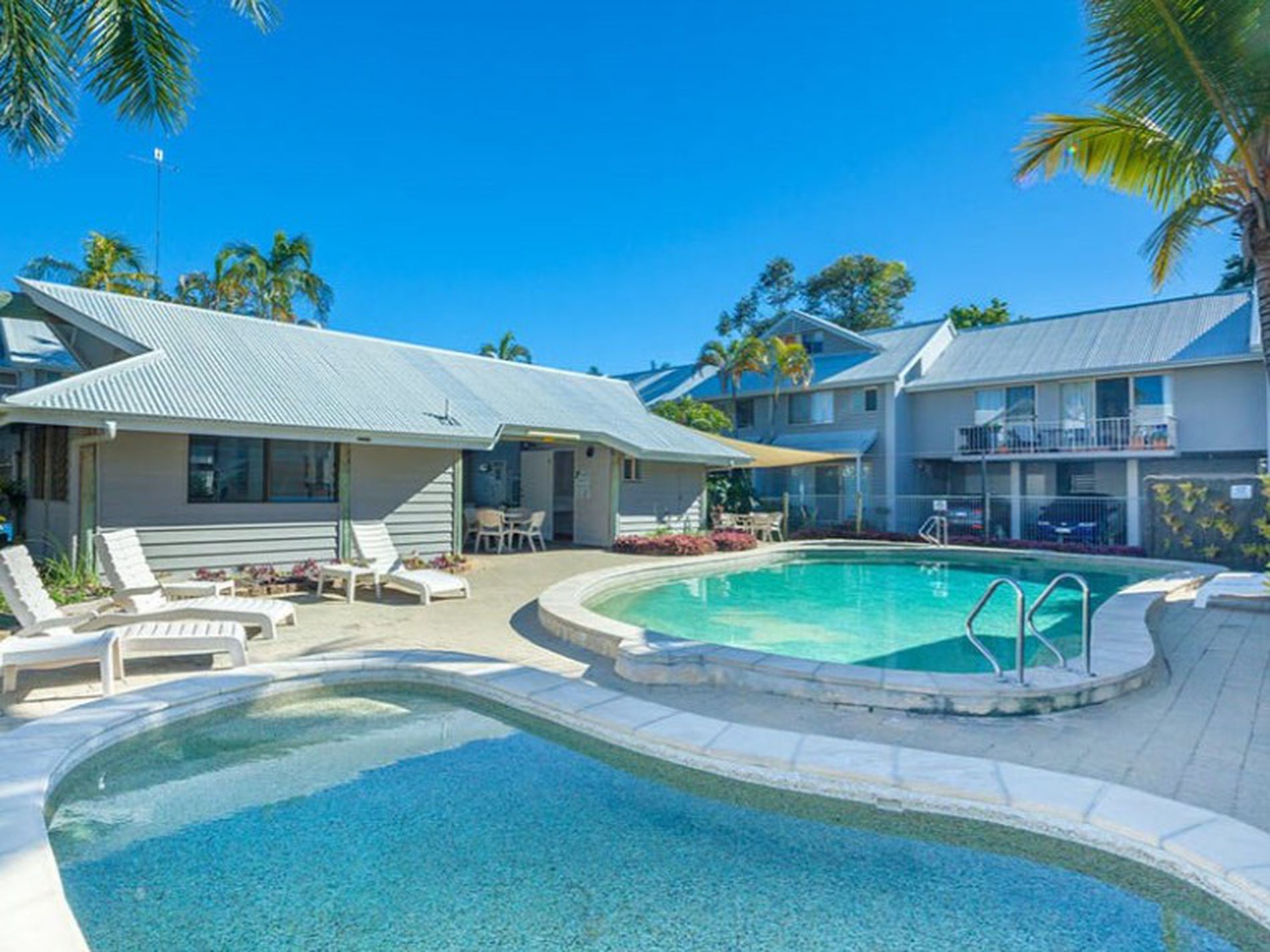 13 / 13-17 James Street, Noosaville