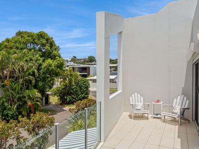3 / 8 Leo Crescent, Alexandra Headland