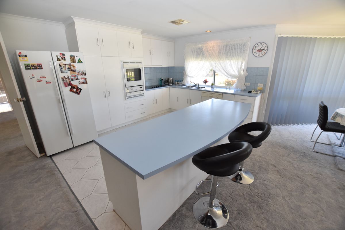 37 Munro Crescent, Kyabram