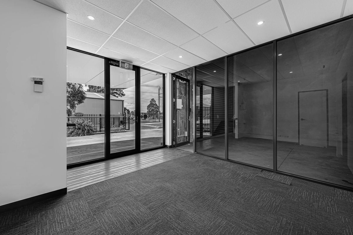 2 / 17 Churchill Street, Williamstown North