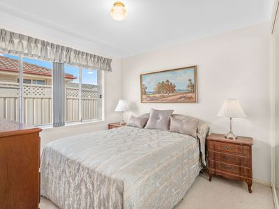 2 / 4 Lisa Place, Forster