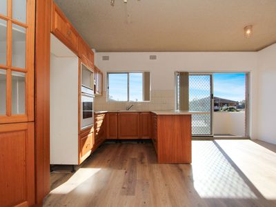 2 / 2 Fraters Avenue, Sans Souci