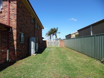 24 Tenterfield Avenue, Hoxton Park