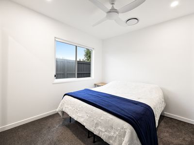 13 Barossa Street, Banya