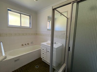 17 De Havilland Crescent, Raby