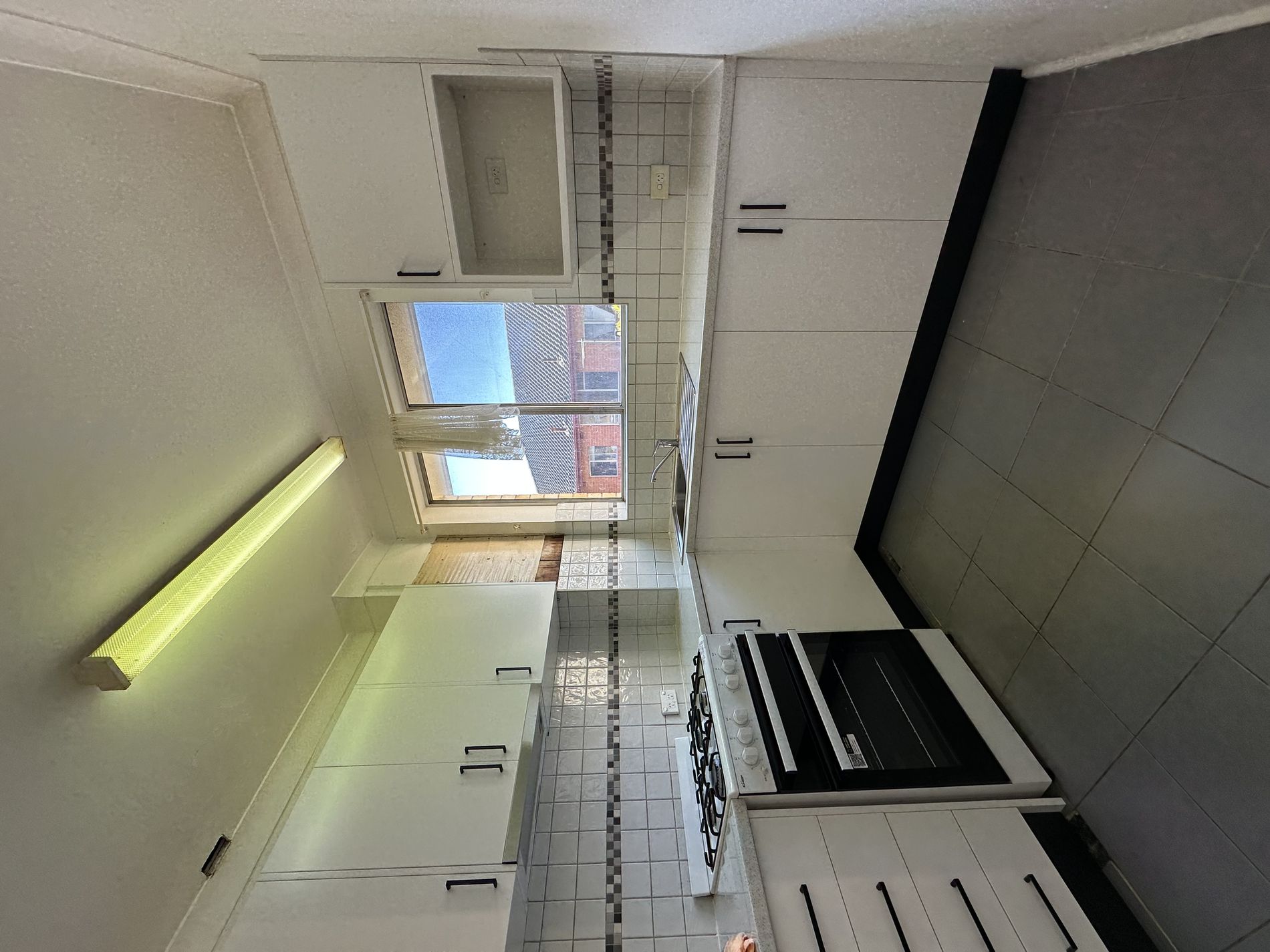 9 / 80 Mascot Drive, Eastlakes