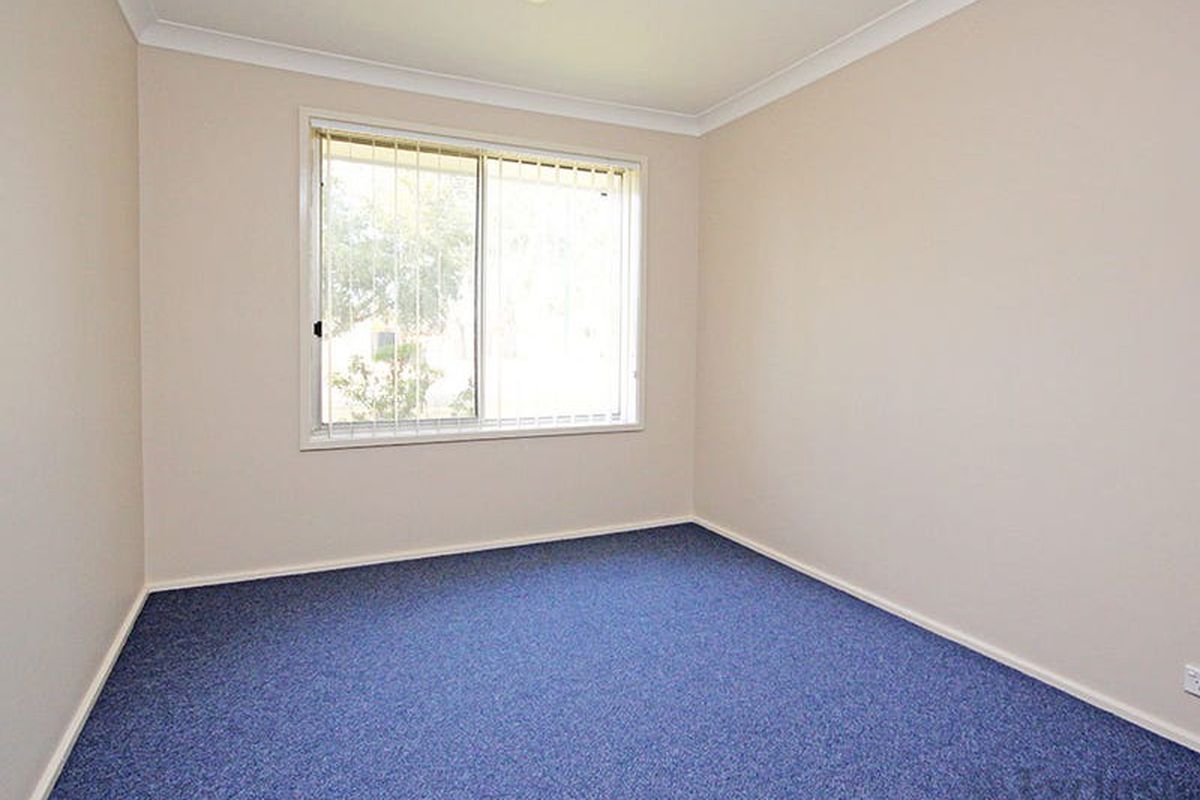 33 Nepean Street, Emu Plains