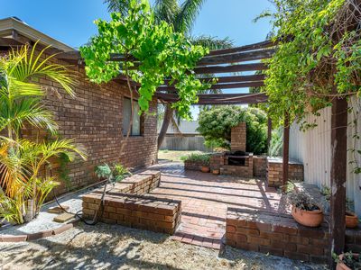 36 Sutherland Drive, Thornlie