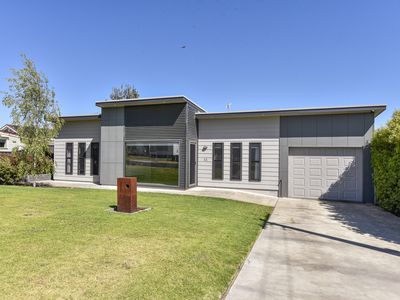 4A TENTH STREET, Millicent