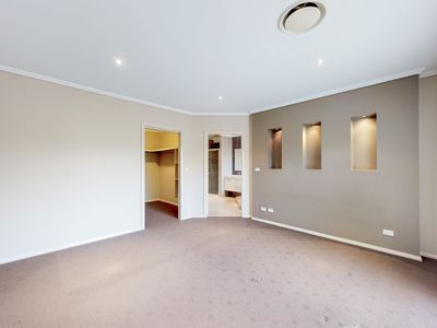 450 WHEELERS LANE, Dubbo