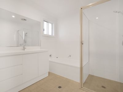 12 / 62 Allowah Street, Waratah West