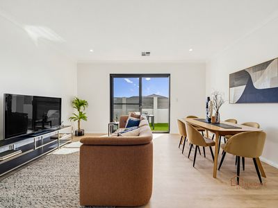 47 GOLF ROAD, Parkwood