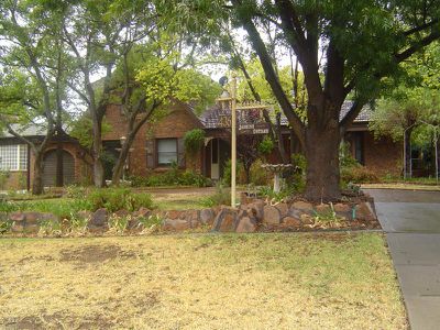 436 Maquarie street, Dubbo