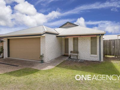 9 Mannix Pl, Forest Lake