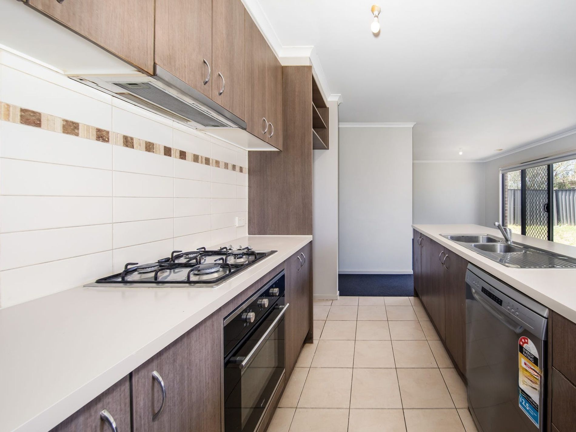 4 Billabong Crescent, Tarneit