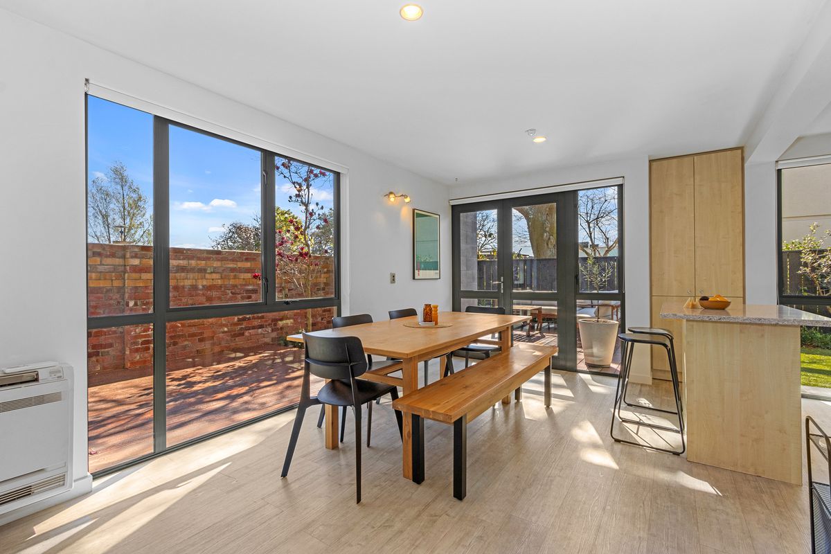 1 / 868 Colombo Street, City Centre