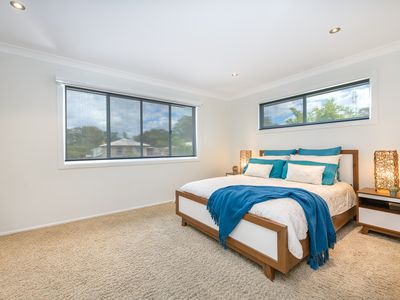 1 / 7 Sandy Court, Southport