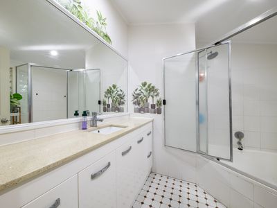 15 Balaka Street, Cannonvale