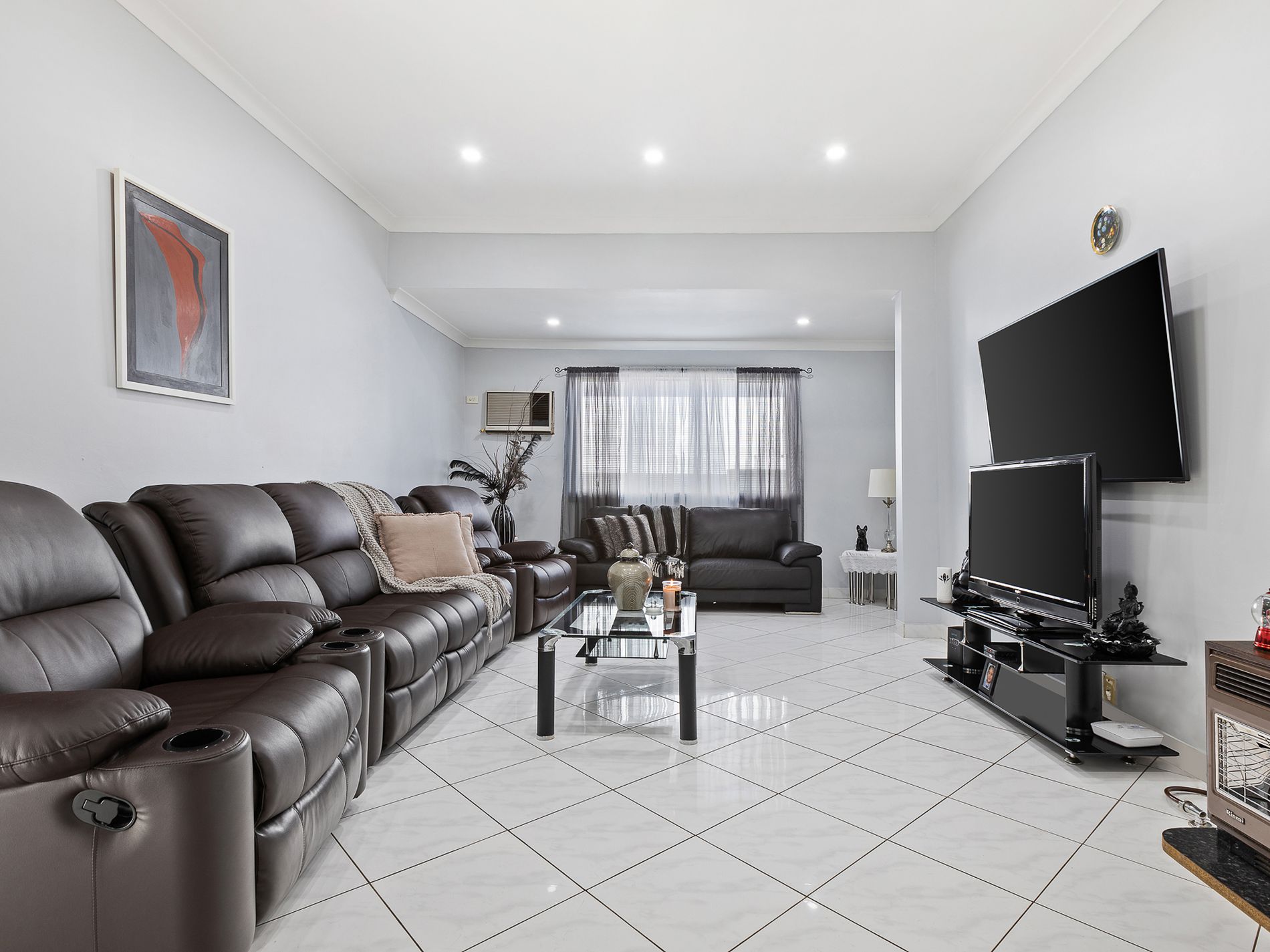 22 Bury Road, Guildford