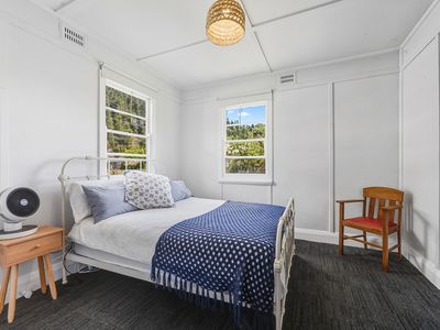 8 Foxlow Street, Captains Flat