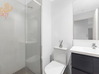 904 & 904a / 420 Macquarie Street, Liverpool