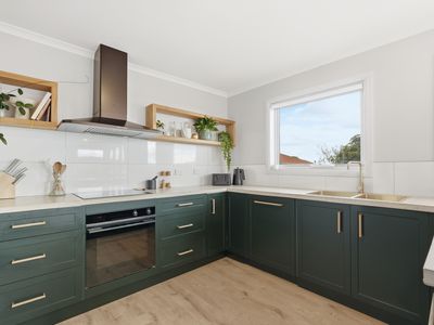 48 Penna Road, Midway Point