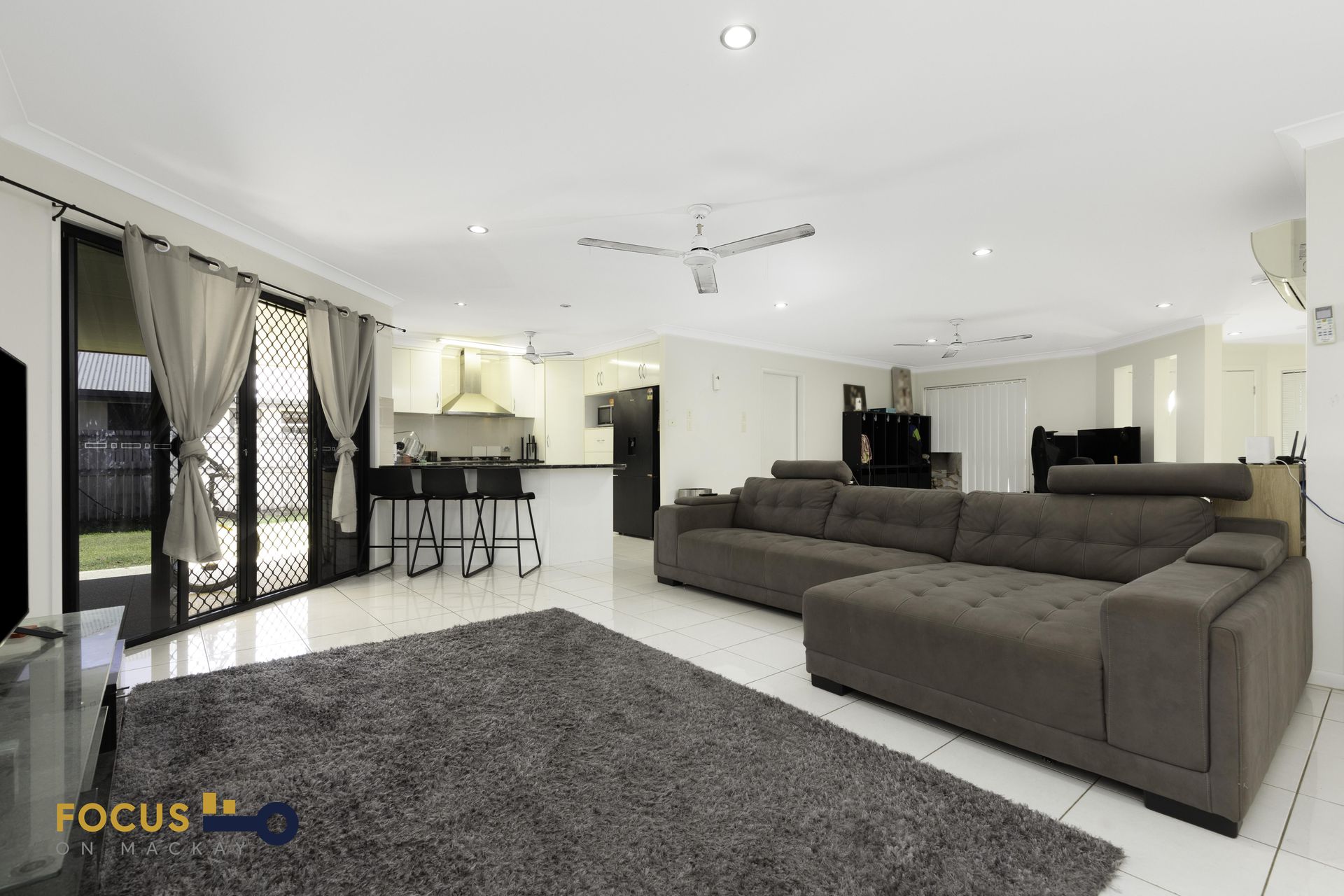 15 Stone Drive, Bucasia