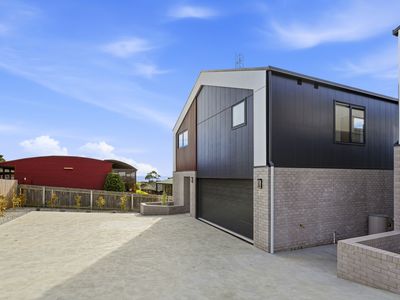 1 / 20B Frances Street, Bridport