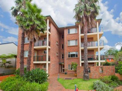 12 / 36A Smith  St, Wollongong